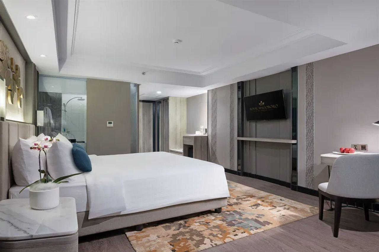 Royal Malioboro By Aston Hotel Yogyakarta Exterior photo