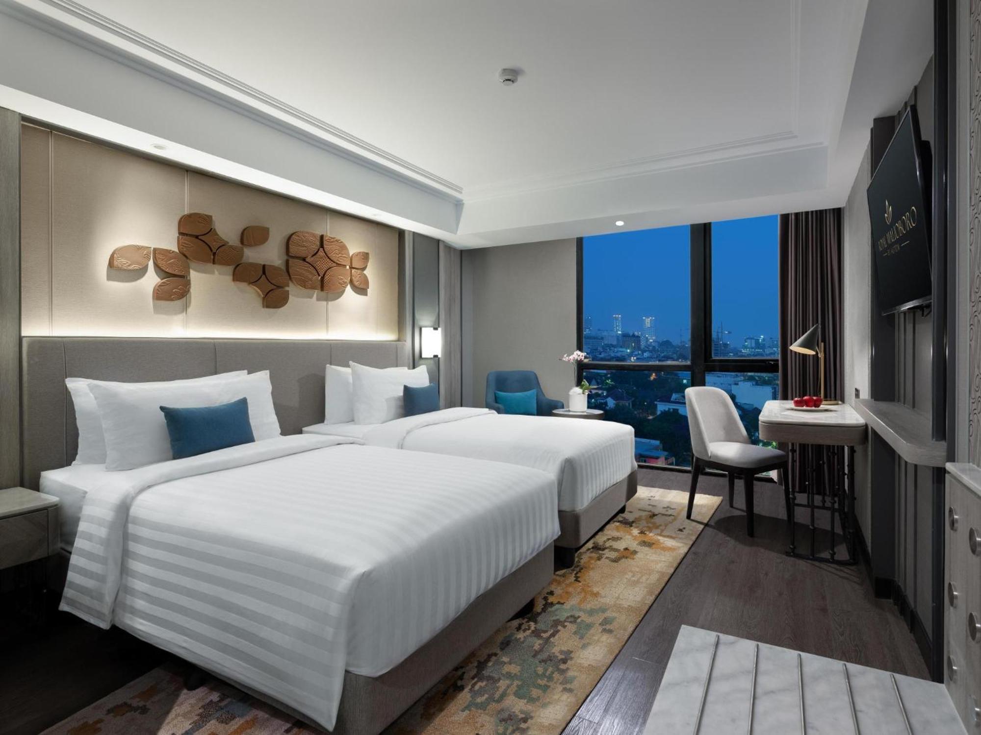 Royal Malioboro By Aston Hotel Yogyakarta Exterior photo